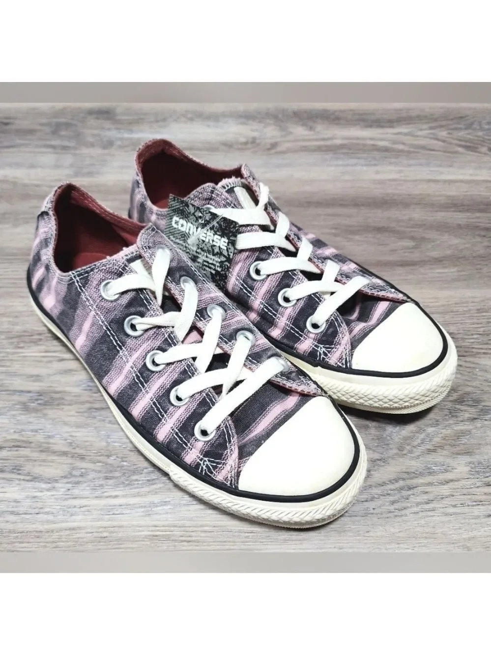 Converse Missoni x Chuck Taylor All Star Low Top Sneakers Size 5.5 -New With Tag